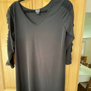 Clara Sun Woo Black Tunic with Ruched Sleeves - Size Medium!
